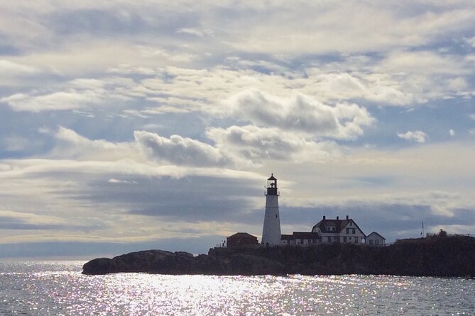 Harbor Lights and Sights Cruise - Hog Island Ledge and Fort Sumter–Style History in Casco Bay