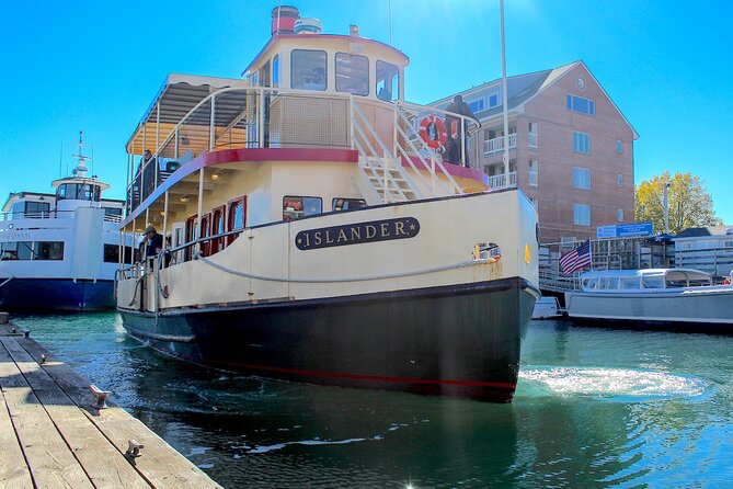 Harbor Lights and Sights Cruise - Islands, Diamond Pass, and the Halfway Rock Seal Habitat