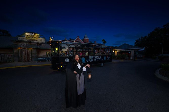 Haunted Trolley Tour of St Augustine - Meeting the Trolley of the Doomed at 27 San Marco Ave