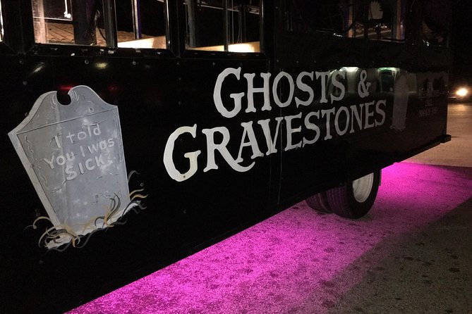 Haunted Trolley Tour of St Augustine - Photo and cold-weather tips that keep the night comfortable