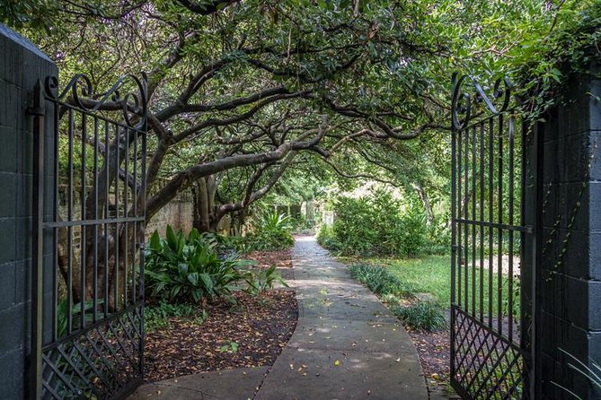 Hidden Alleyways and Historic Sites Small-Group Walking Tour - French Quarter Lanes: More Alleys, More Story