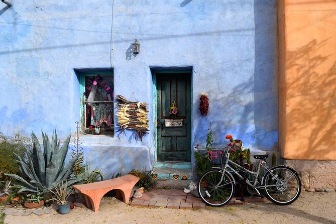 Historic Bike Tour in Tucson - Entering Tucson’s old streets by bike