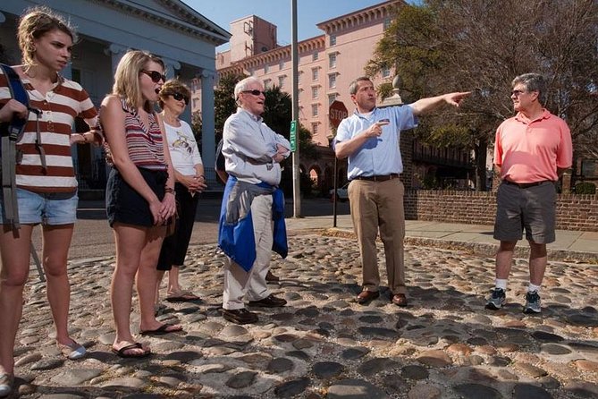 Historic Charleston Walking Tour: Rainbow Row, Churches, and More - Hidden Gardens, Courtyards, and the Pace That Lets You Look