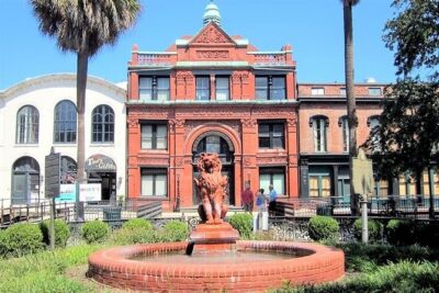 Historic Savannah Guided Walking Tour - Walking the Squares: Why the Layout Matters