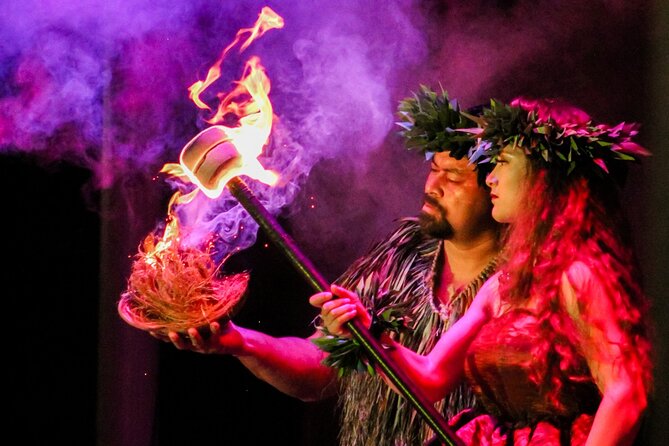 Honolulu: Ka Moana Lūʻau at Aloha Tower – Oceanfront Luau Show - Buffet dinner: what’s on the table and how to manage the rush
