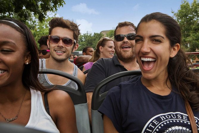 Hop-on Hop-off Sightseeing Tour by Open-top Bus with 18 Stops - Stop-by-Stop: From the Washington Monument to the White House