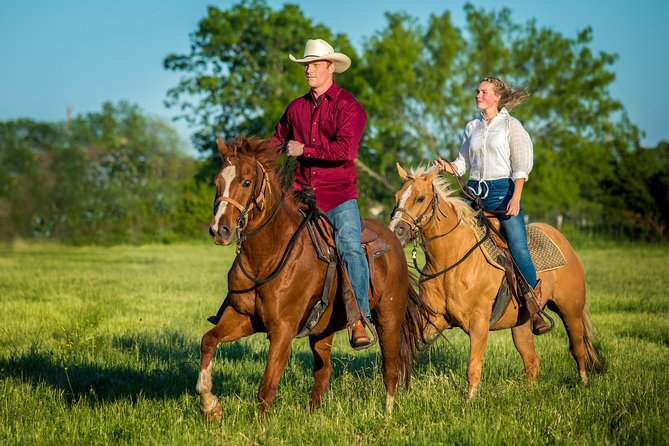 Horseback Riding on Scenic Texas Ranch near Waco - Horses and guides: why beginners feel comfortable here