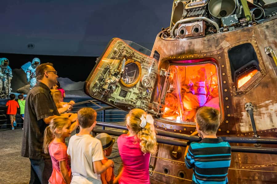 Houston: Space Center Houston Admission Ticket - Timed entry and QR entry: how to get in without losing your day