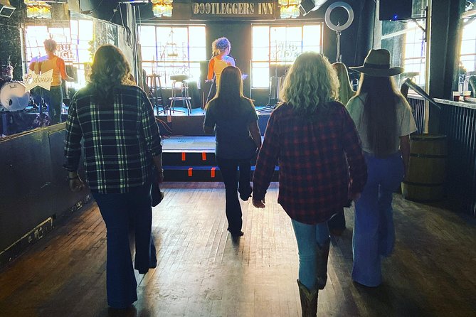 Instructor-Led Line Dancing Class with Souvenir Video - Who Should Book This Nashville Line Dancing Class?