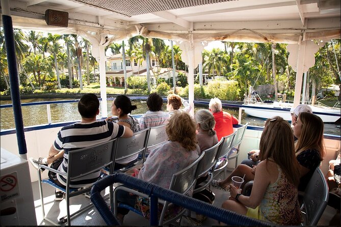 Jungle Queen Riverboat 90-Minute Narrated Sightseeing Cruise in Fort Lauderdale - Timing, Boarding, and Practical Logistics at the Dock