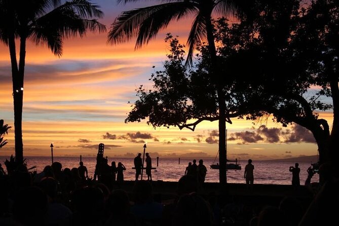 Kauai: Luau Kalamaku with Buffet Dinner and Show - Kilohana Plantation makes this luau feel like a real place