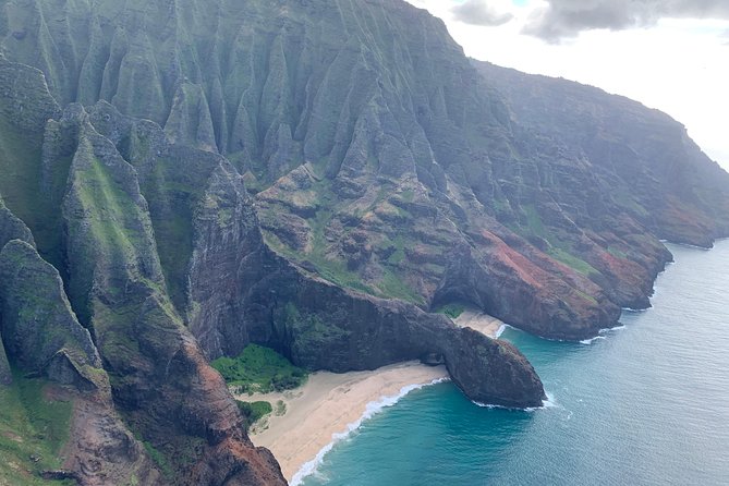 Kauai Private Doors-Off Helicopter: Ultimate Waterfalls & Canyons - Photo and Phone Safety: Small Touches That Make a Big Difference
