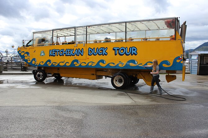 Ketchikan Duck Tour - Guides and captains: why the narration level matters