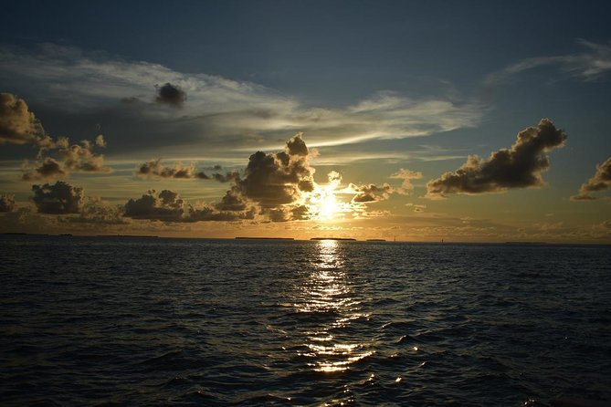 Key West Small-Group Sunset Sail with Wine and Hors d'oeuvres - Timing That Fits Key West: Ending Early for Dinner