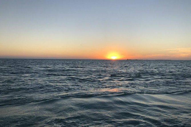 Key West Small-Group Sunset Sail with Wine and Hors d'oeuvres - The Main Event: Sailing Nightly and Sampling Up to Eight Wines