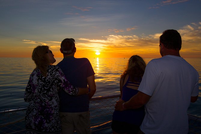 Key West Sunset Cruise: Dinner, Live Music & Drinks Included - Small risks worth knowing: crowding, dinner flow, and the music mix