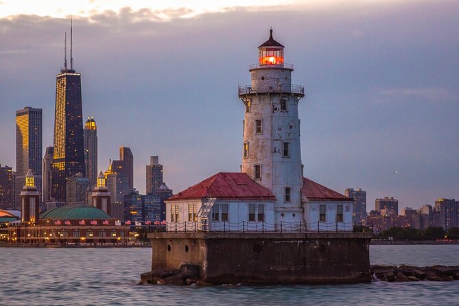 Lake Michigan Sunset Cruise in Chicago - Chicago River Views and Landmarks You’ll Actually Recognize