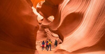 Las Vegas: Grand Canyon, Antelope Canyon, Horseshoe Bend - Leaving Las Vegas in the Van: How the Day Stays Manageable