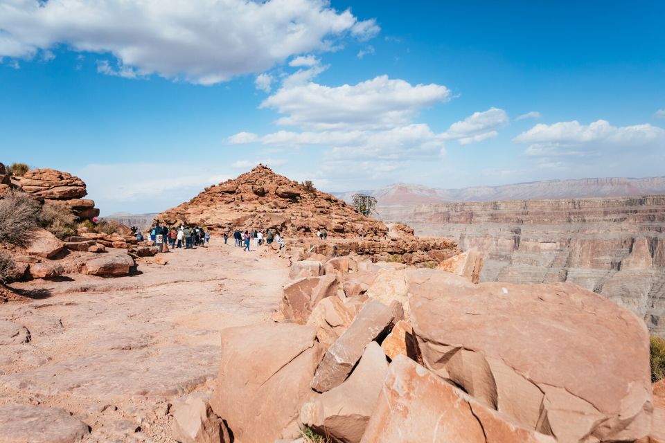 Las Vegas: Grand Canyon West & Hoover Dam Tour + Breakfast - Guano Point: the hike that turns a view into a moment