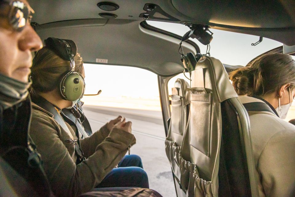 Las Vegas: Helicopter Night Flight over the Strip - Seats, weight rules, and the view from where you sit