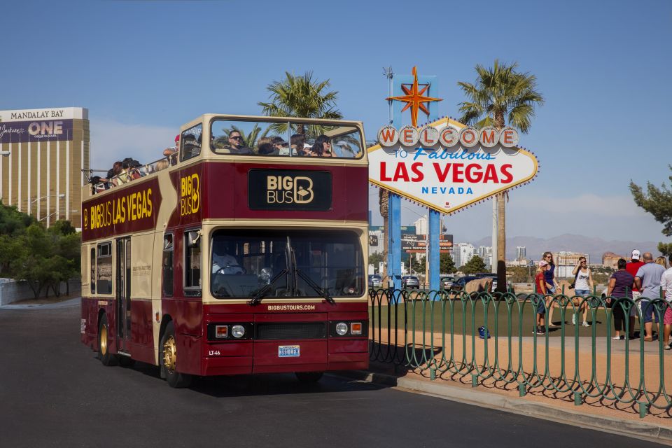 Las Vegas: Hop-on Hop-off Sightseeing Tour by Open-Top Bus - Getting on board: 3973 Linq Ln and the best place to start