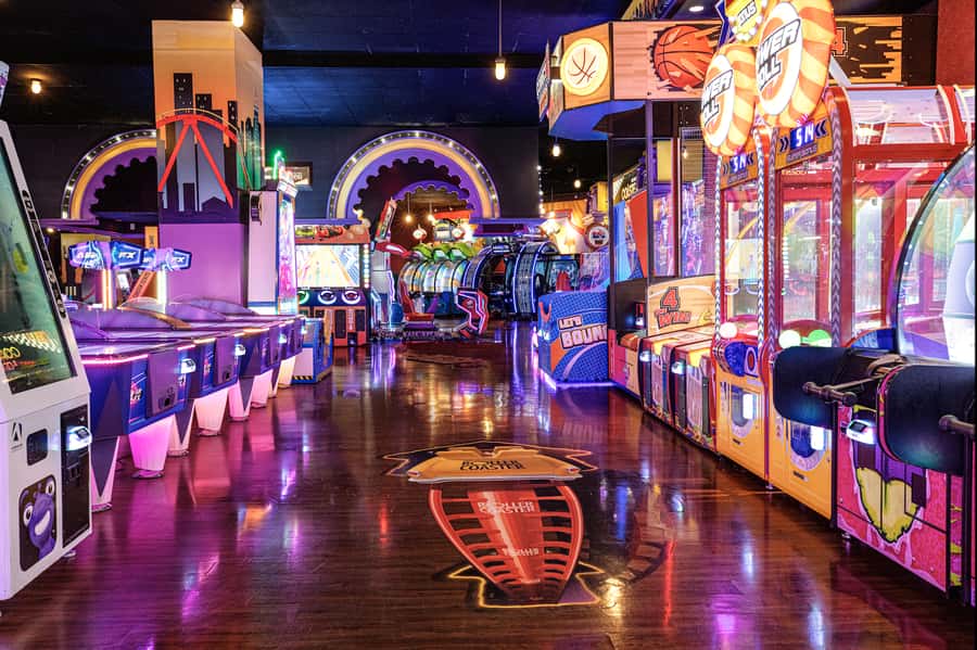 Las Vegas: New York-New York Hotel Big Apple Coaster Ride - Tickets, Lines, Lockers, and Why Your Phone Matters