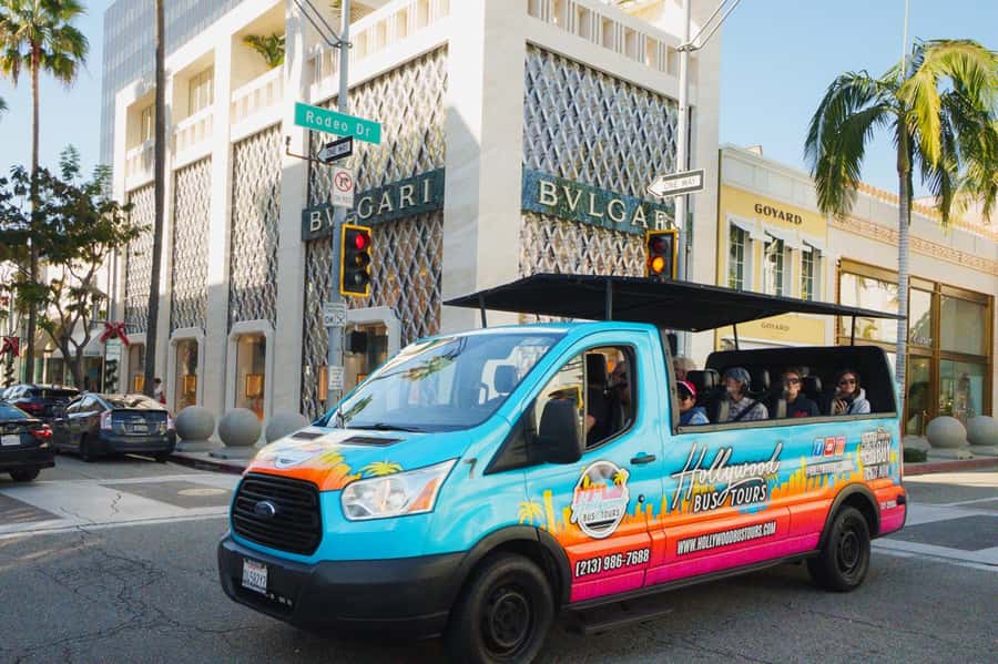 Los Angeles: Celebrity Homes and Hollywood Open-Air Bus Tour - Starting at the Hollywood Walk of Fame: where the tour gets its momentum
