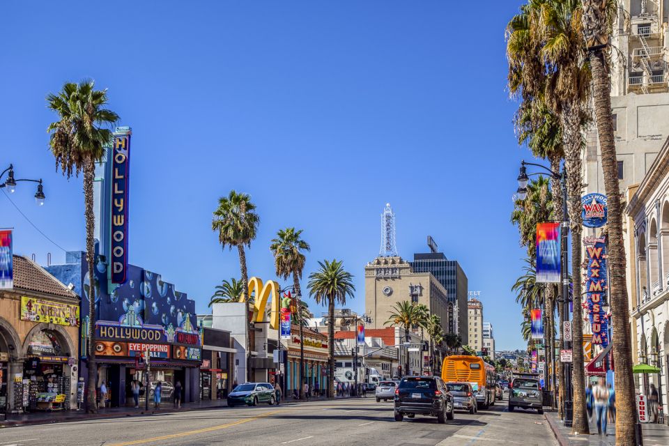 Los Angeles: Hollywood & Celebrity Homes Open-Air Bus Tour - Rodeo Drive: upscale shopping energy, brief and bright