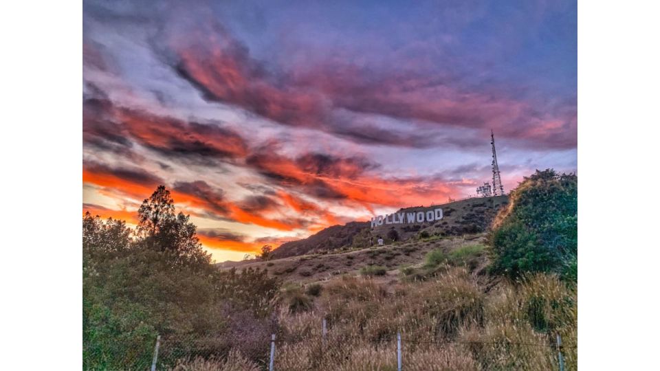 Los Angeles: Hollywood Sign Walking and Pictures Tour - Photo Stops That Actually Help You Get the Shot