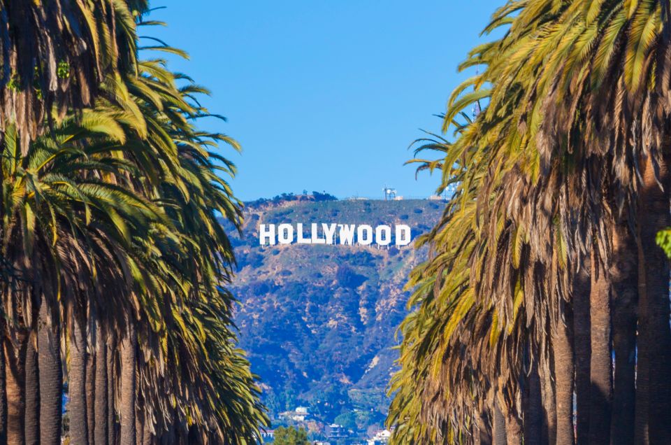 Los Angeles: LA Grand Tour by Open-Air Bus - The Big Finish: Griffith Observatory and the Hollywood Sign Photo Moment
