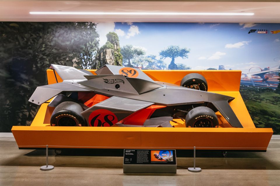 Los Angeles: Petersen Automotive Museum Admission Ticket - What to Expect on the Ground: Layout, Signage, and Photo Spots