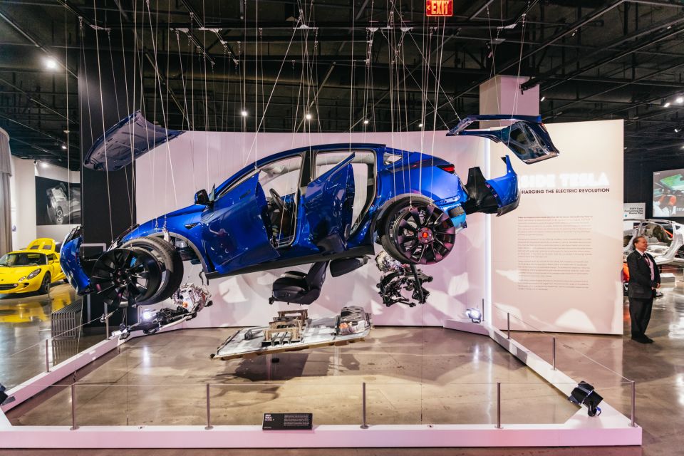 Los Angeles: Petersen Automotive Museum Admission Ticket - Hot Rods & Customs: Where the Energy Gets Loud