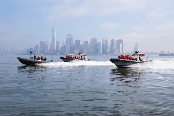 Manhattan Adventure Sightseeing Boat Tour - from Chelsea Piers - Stop 2: Financial District and Freedom Tower views