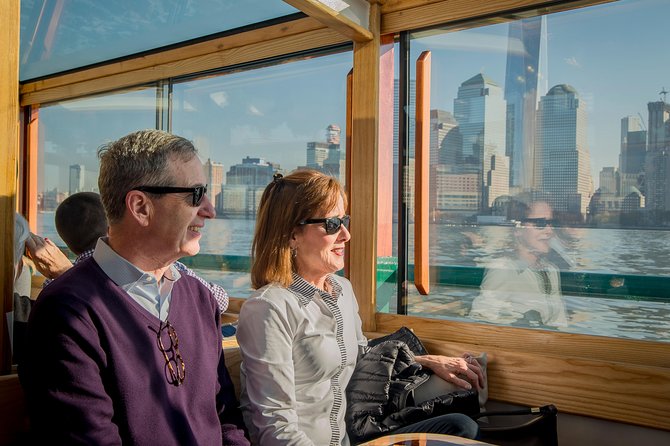 Manhattan Architecture Yacht Cruise - Statue of Liberty, Ellis Island Area, and the 18-Bridge Pass