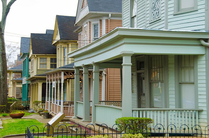Martin Luther King Jr. History Walking Tour - Two Hours in Sweet Auburn: The Walk Is the Point