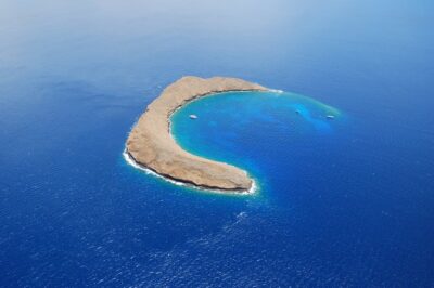 Maui: Molokini & Turtle Town Snorkel & Waterslide Adventure - The Lani Kai II Setup: Slide Fun Plus a Smooth Rhythm