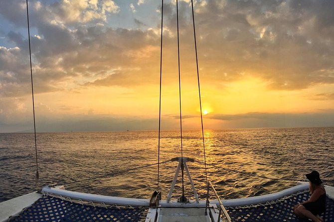 Maui: Original Sunset Cruise with Open Bar from Ka’anapali Beach - Ocean-to-Shore Returns: How Wet You Might Get