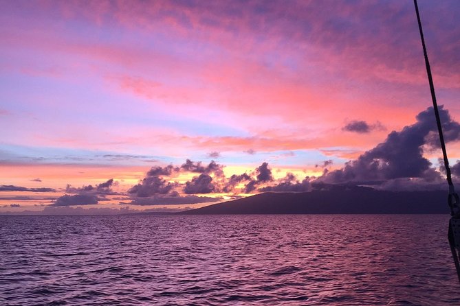 Maui: Original Sunset Cruise with Open Bar from Ka’anapali Beach - Price Per Person: Is $127.31 Worth It?