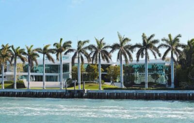 Miami: Biscayne Bay Millionaire's Homes Sightseeing Cruise - Getting to Bayside Marketplace: The Meeting Point That Matters