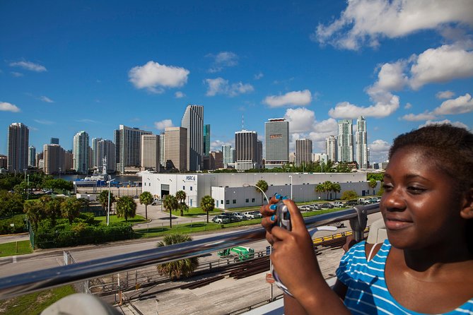 Miami: Hop-on Hop-off Tour + Cruise & Free 1-Hour Bike Rental - Free 1-Hour Bike Rental in Miami Beach: When It’s Worth It