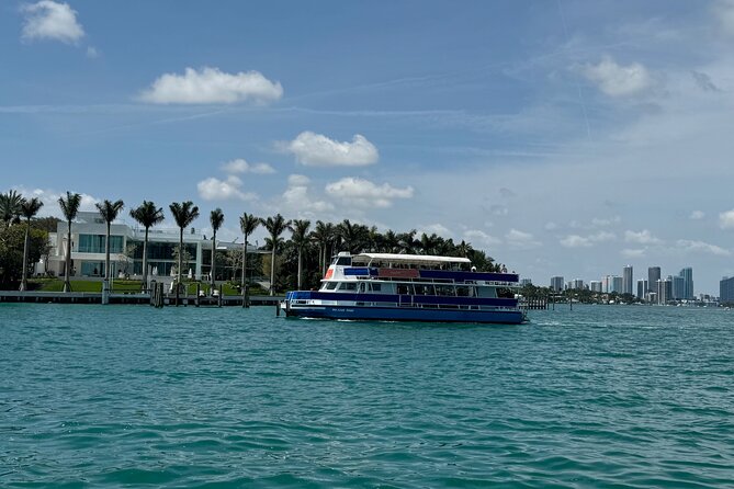 Miami Millionaires Sightseeing Cruise - Miami Beach Marina and the working port reality check