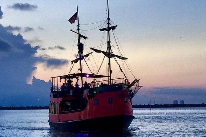 Miami Pirate Boat Tour: Skyline & Celebrity Homes - Venetian Islands and Miami Beach: the skyline keeps shifting
