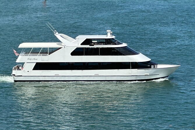 Miami Skyline Boat Cruise Past Millionaire's Homes Optional Stop - Seats, sound, and small-boat reality: How the 75 minutes can feel