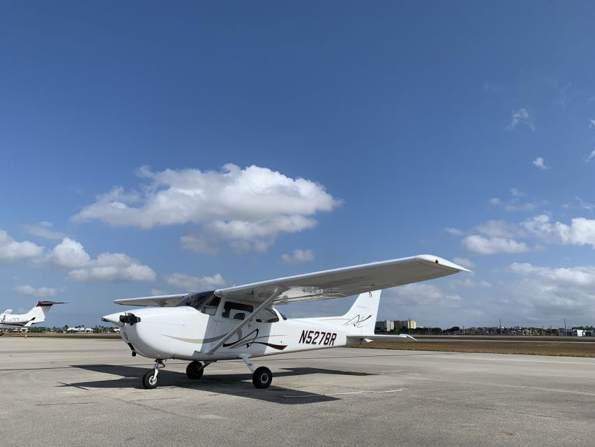Miami: South Beach Private 50-Minute Private Flight Tour - Downtown Miami Skyline: Spotting Landmarks From a Clean Angle