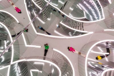 Miami: 'Superblue Miami' Immersive Art Experience Ticket - The Mirrored Sculptured Maze: Where Your Brain Gets Playfully Confused