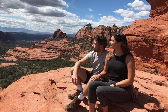 Mogollon Rim Run Supreme Jeep Tour from Sedona - Getting on board in Sedona (and why that matters)