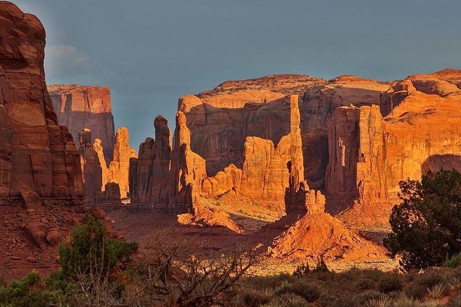 Monument Valley Group Tour - 3 Hours - Navajo Spirit Tours - Traditional Navajo Music and Spiritual Topics: What to Expect
