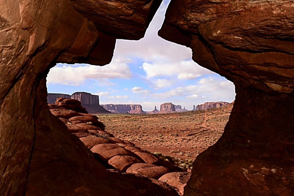 Monument Valley: Scenic 2.5-Hour Guided Tour - Why this 2.5-hour Monument Valley tour beats a quick drive