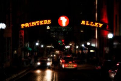 "Murder in Music City" Night-Time Ghost Walking Tour of Nashville - Price, timing, and the real-world walking reality