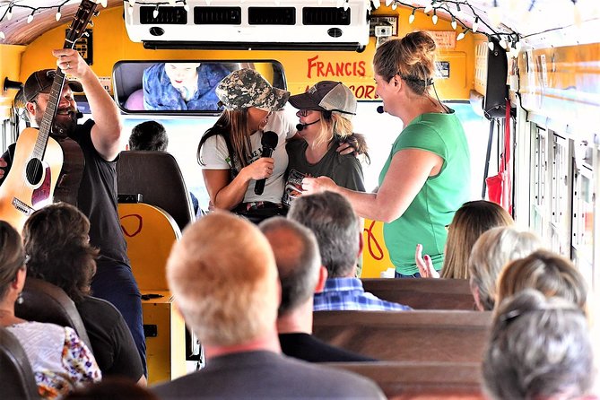 Nashville Rollin Jamboree Comedy & Country Music Sing-Along Tour - Should You Book This Nashville Comedy Country Bus Tour?